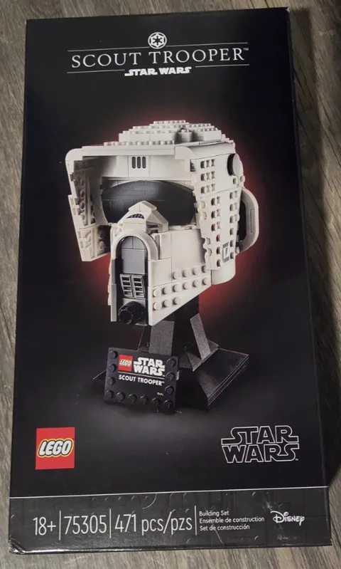 LEGO Star Wars: Scout Trooper Helmet (75305)