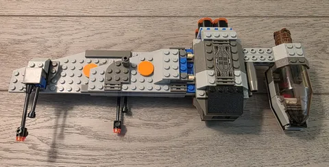 LEGO Star Wars B-Wing at Rebel Control Center (7180), Incomplete 