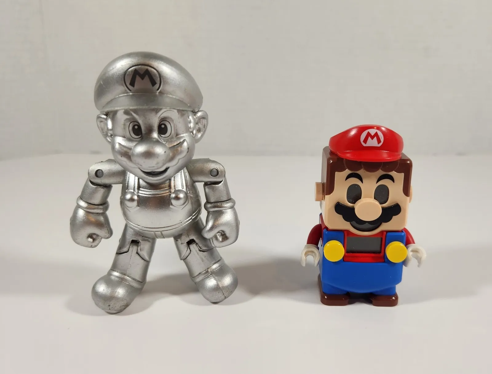 LEGO SUPER MARIO INTERACTIVE FIGURE ONLY & MARIO JAKKS FIGURE