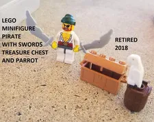 LEGO Minifigure Pirate  With Swords Treasure Chest And Parrot