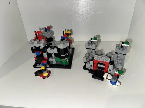 Lego 40775 Mini Knights Castle 100% Complete