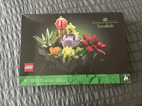 LEGO 10309 Botanical Succulents 771. Brand New Sealed
