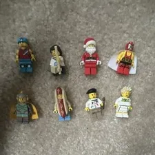 Lego Minifigures lot w/ accessories