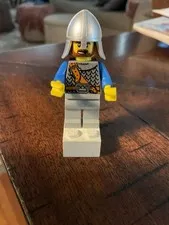LEGO Minifigure Castle cas417 Fantasy Era Crown Knight Scale Mail