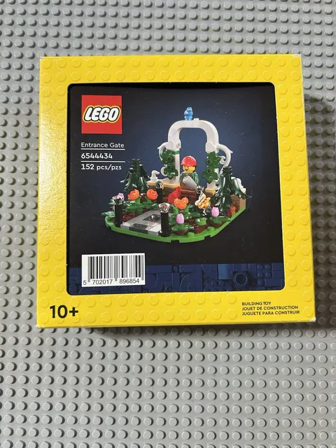 LEGO 6544434 Entrance Gate GWP SEALED - New