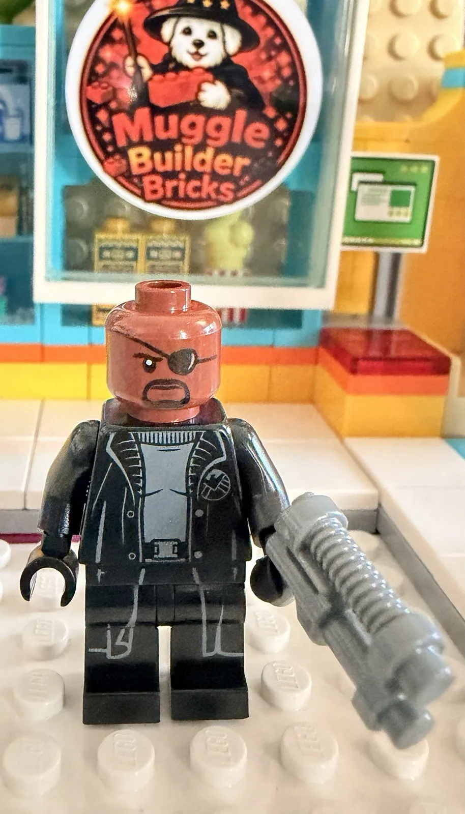 Lego Marvel Nick Fury Minifigure With Accessory