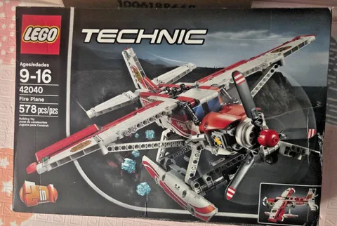 LEGO Technic 42040 Fire Plane 2-in 1 Retired 578 pieces Complete Factory Sealed