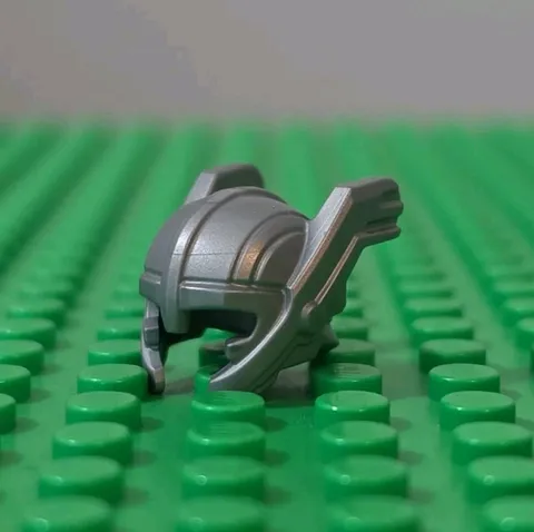 LEGO Super Heroes Thor Helmet Minifigure Part Flat Silver 30982 76169 Marvel