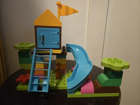 Lego Duplo Set 10864 Large Playground With Figures - See description Incomplete