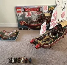 LEGO Ninjago Movie: Destiny's Bounty 70618 with Manual & Box (comes as seen)