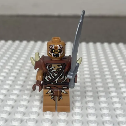 LEGO The Hobbit Lord Of The Rings Gundabad Orc Bald Shoulder Spikes LOR089 