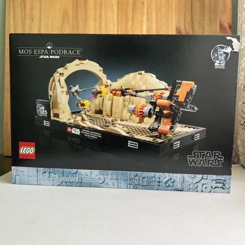 LEGO Star Wars: Mos Espa Podrace Diorama (75380) New In Box NIB Sealed
