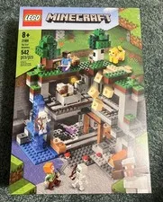 LEGO Minecraft: The First Adventure (21169) NEW