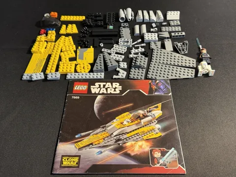 LEGO Star Wars: Anakin's Jedi Starfighter (7669) 100% Complete
