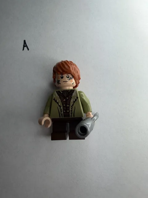 Lego Bain Son of Bard 79016 Coat with Fur Trim The Hobbit Minifigure 