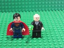 Lot of 2 Lego DC Super Heroes Comics Minifigures Superman Lex Luthor SL54