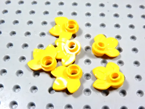 LEGO Lot of 6 Bright Yellow Orange Plant Plates w/ 3 Leaves Minifig BL