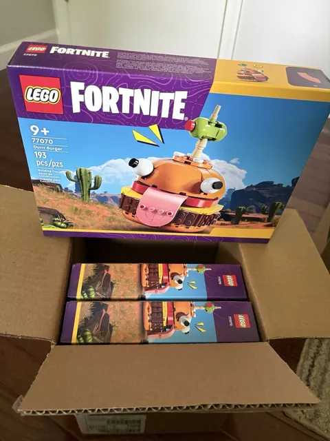 LEGO Fortnite Durrr Burger 77070 Unopened Sealed Box Fast Shipping New