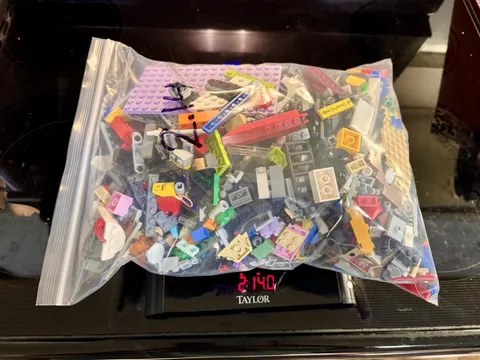 Loose Lego Bricks Lot Assorted-2.14 Lbs