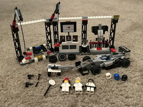 LEGO SPEED CHAMPIONS: Mclaren Mercedes Pit Stop (75911) (COMPLETE) READ DESCRIPT
