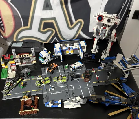 LEGO Mixed Lot Star Wars BD-1 75335 Police Mobile Command Road Plates Vehicles
