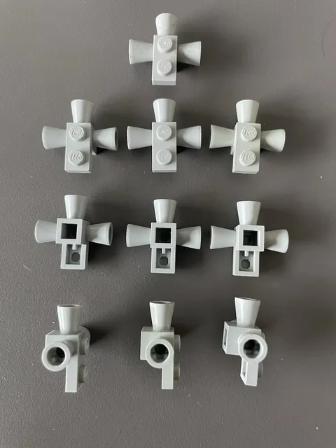 LEGO NASA SATURN APOLLO LUNAR LANDER COMAND MODULE THRUSTERS ENGINE MOTORS
