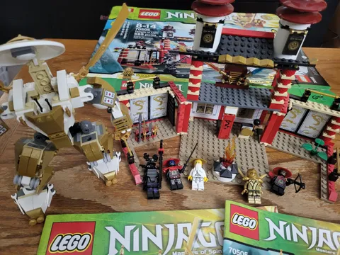 Lego Ninjago 8 set lot 70500 70501 70502 70504 70505 70720 70721 9440