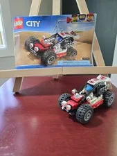 LEGO City Racing Buggy 60145 81pcs Race Car Driver Minifig No Box