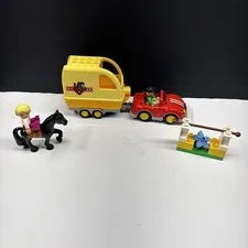 LEGO DUPLO Town Horse Trailer 10807 (2016) - 100% COMPLETE - Very Good Condition