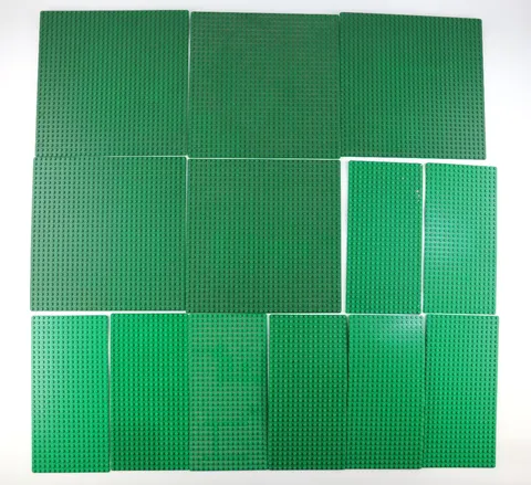LEGO 16 x 32 (8) & 32 x 32 (5) Baseplate Lot Green Plates Grass Land