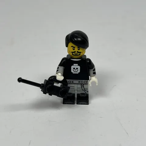 LEGO - Collectible Mini Figures: Series 16 - Spooky Boy INCOMPLETE Punisher