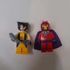 LEGO Wolverine & Magneto Minifigures - Sh0017 & Sh0031
