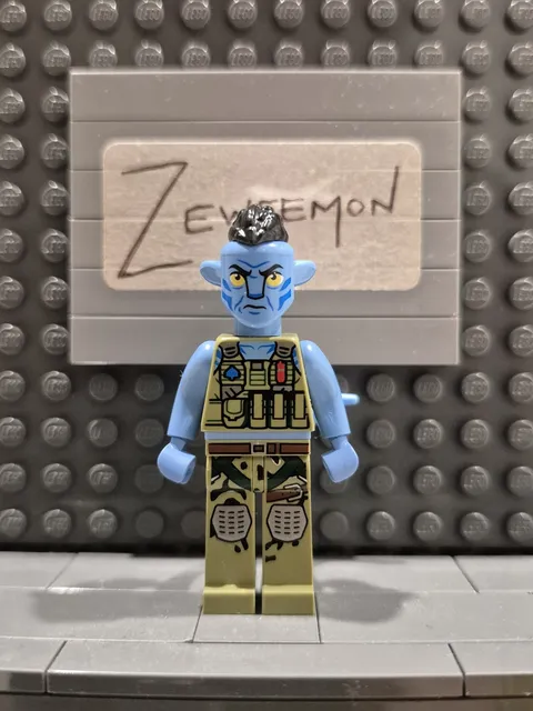 RDA Quaritch Na'vi Avatar Lego figure minifig minifigure avt018