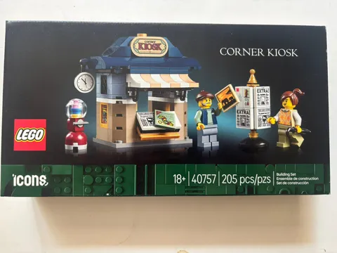 LEGO Icons 40757 Corner Kiosk. New. Factory Sealed. 