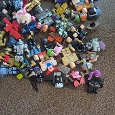 Roblox Minifigures Mixed Lot Bundle Assorted Figures Parts & Accessories