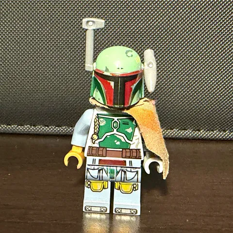 LEGO Star Wars Boba Fett Minifigure w/ Helmet, Jetpack and Cape,