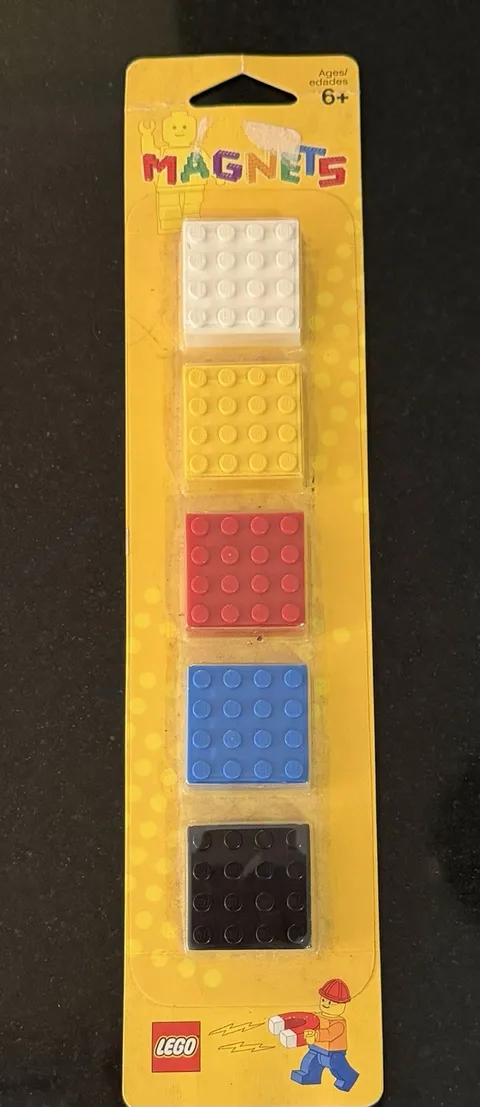 Vintage LEGO Magnets 5 Piece Set White Yellow Red Blue Black 4538303, 2008 RARE