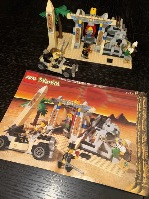 LEGO Adventurers Mummy’s Tomb 5958 100% COMPLETE w/ Instructions