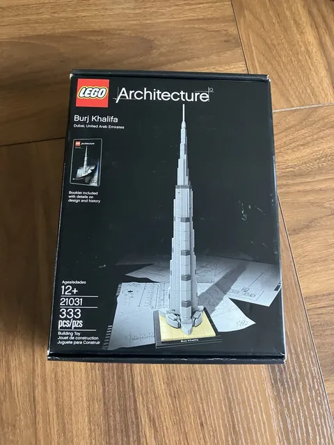 LEGO ARCHITECTURE: Burj Khalifa (21031) 100% Complete W/ Instructions & Box