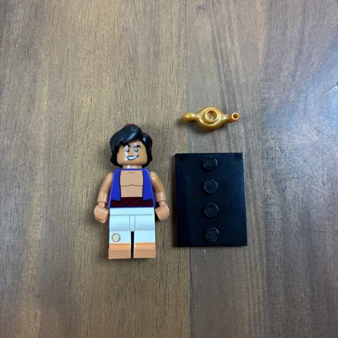 LEGO DISNEY Series 1 Collectible Minifigures 71012 - Aladdin