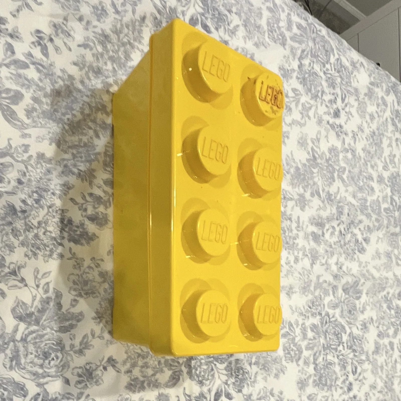 LEGO Yellow Plastic Storage Brick Container with Lid 6-Stud 1 Compartment