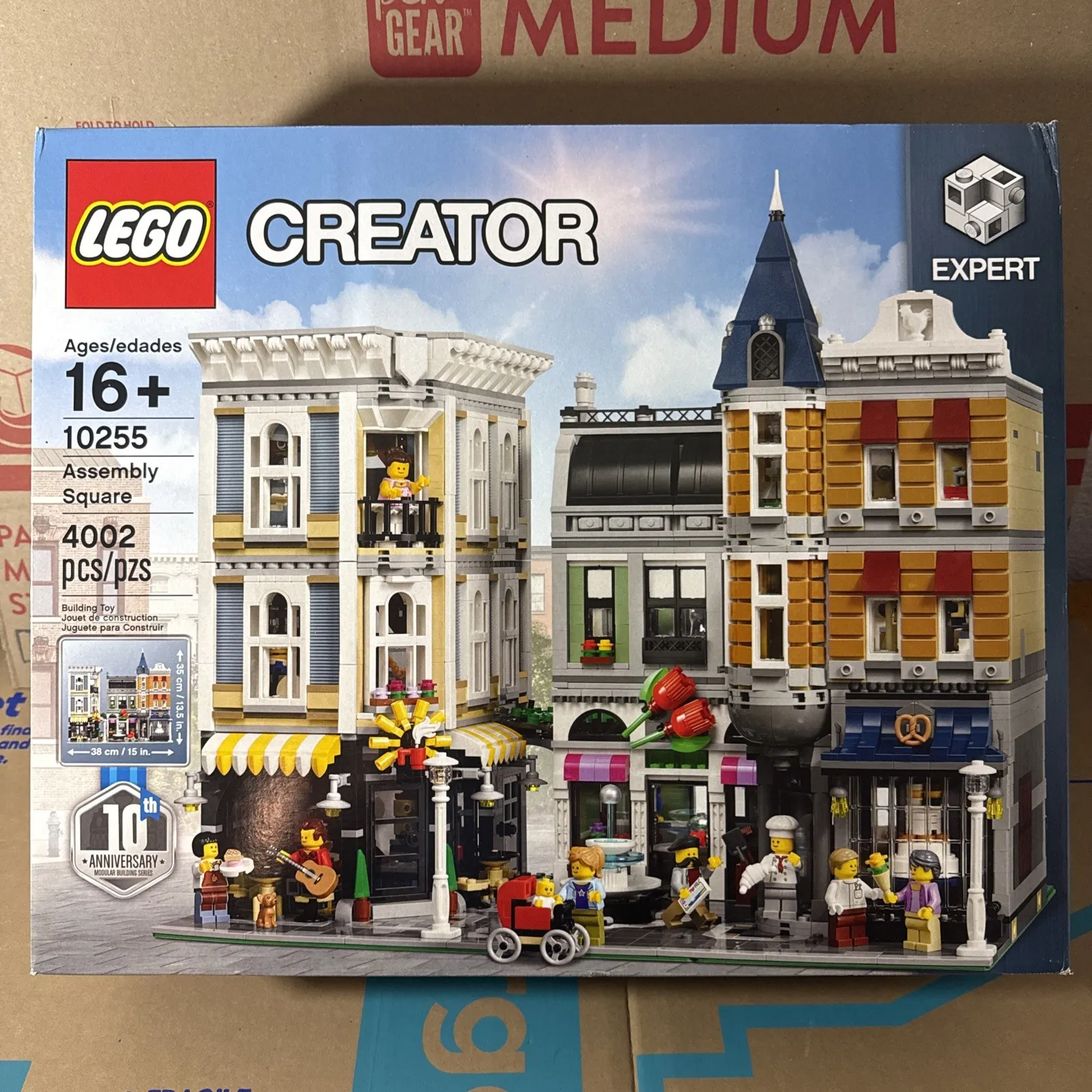 LEGO CREATOR: Assembly Square (10255)- Brand New In Factory Sealed Box