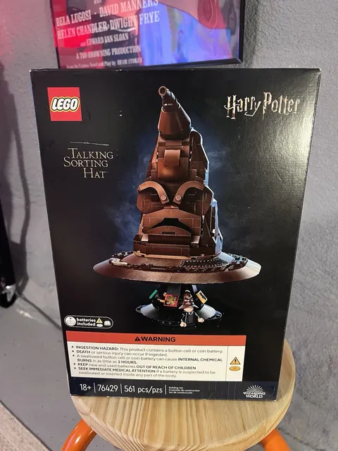 Sealed LEGO Harry Potter: Talking Sorting Hat (76429)