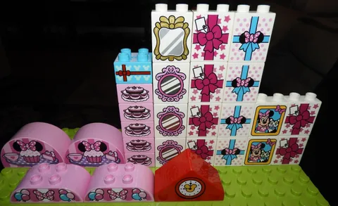 Lego Duplo Disney Picture Blocks Minnie Mouse Gifts Pink White Lot of 27