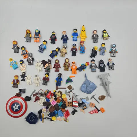 Lego Minifigure Lot Marvel, Batman, Star Wars, City, Mindcraft  And More !!  