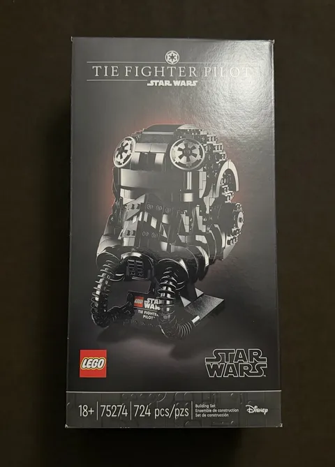 DAMAGED BOX LEGO Star Wars TIE Fighter Pilot Helmet 75274 Target Exclusive