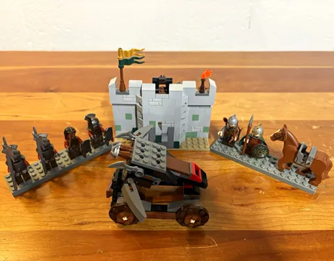 Lego Lord of the Rings Uruk-hai Army Set 9471