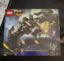 LEGO Batwing: Batman vs. The Joker 76265 357 pcs 8+ DC Brick Separator sealed