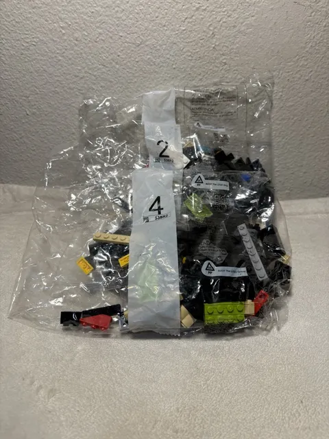 LEGO PIECES PARTS Bag #2 and #4 538R2 NEW Group Bricks & Building 2017