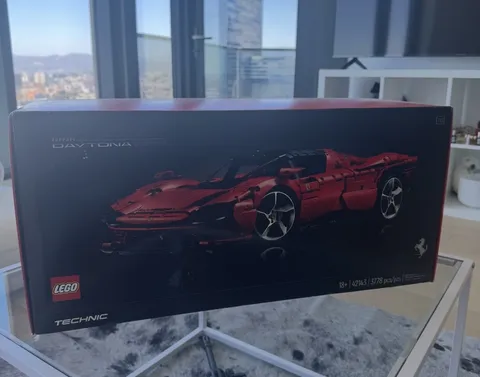 LEGO TECHNIC: Ferrari Daytona SP3 (42143)—new, sealed 